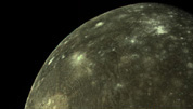 Calisto fotografiado por la sonda Voyager 1