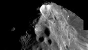 Febe por la sonda Cassini